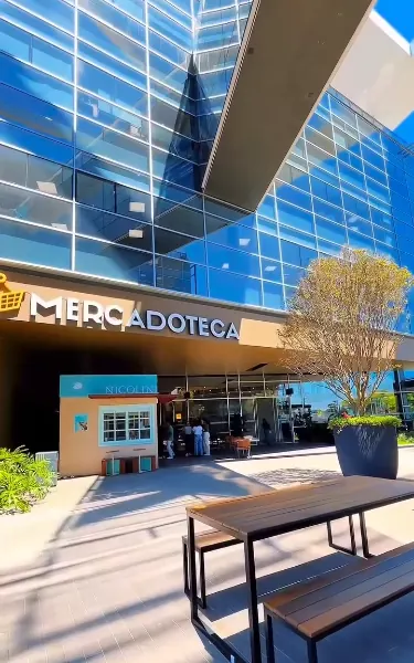 Prédio da Mercadoteca do Passeio Sapiens
